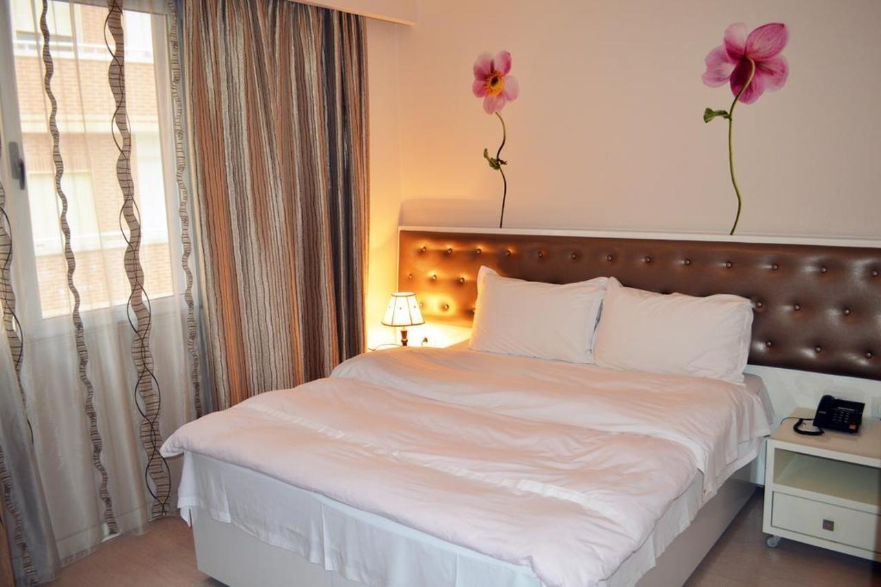 Select City Center Hotel Tirana Eksteriør billede