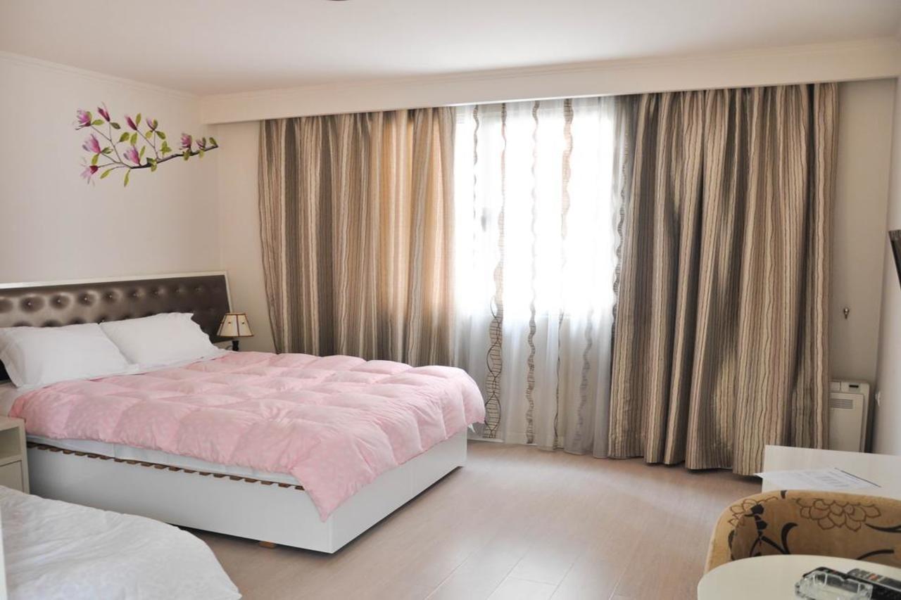 Select City Center Hotel Tirana Eksteriør billede