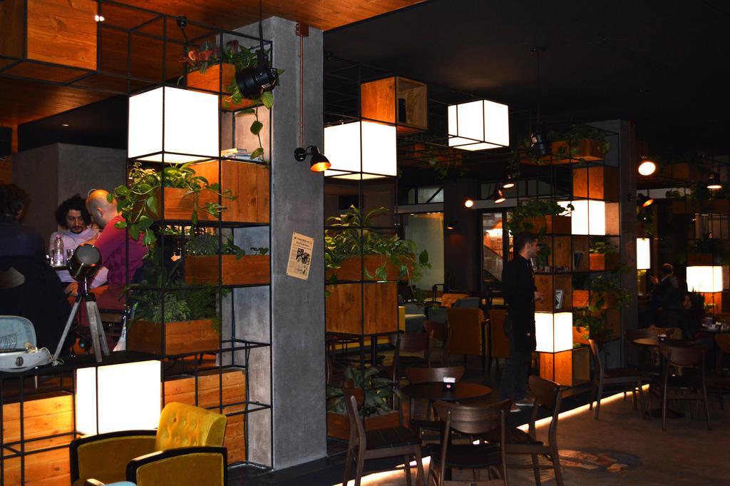 Select City Center Hotel Tirana Eksteriør billede
